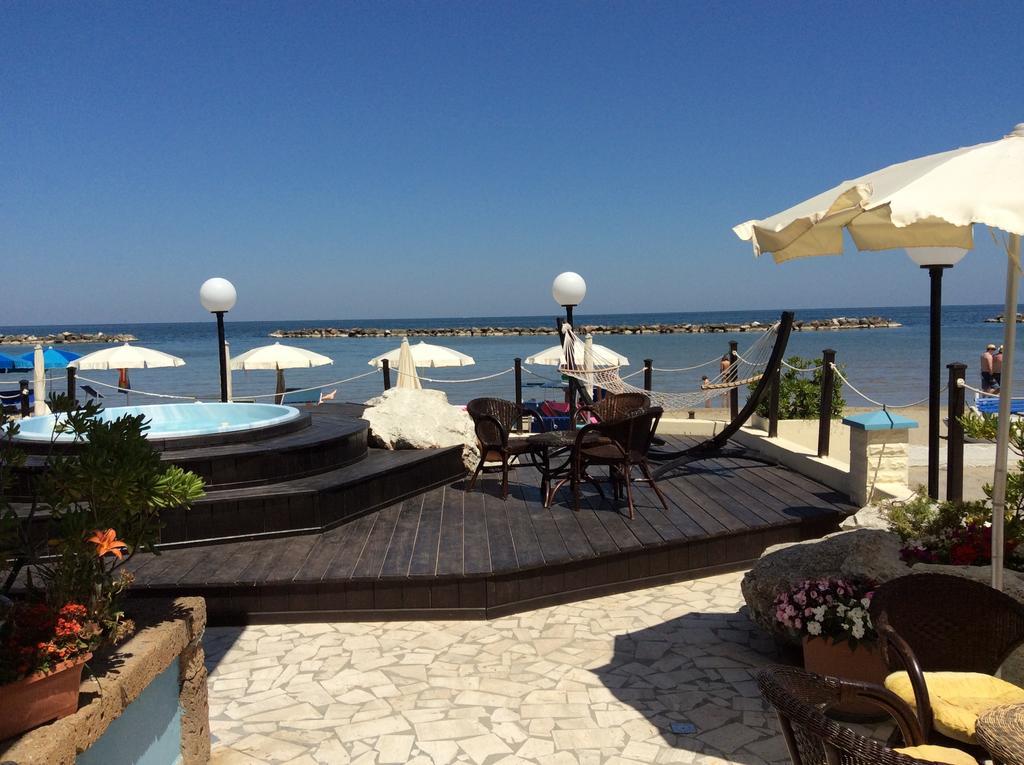 Hotel Primavera Sul Mare Лидо-ди-Савио Экстерьер фото